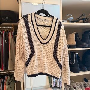 Pilcro Women's V-Neck Sweater - Cream and Navy